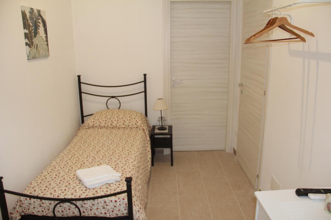 Cataldi'S Rooms Noto Eksteriør billede